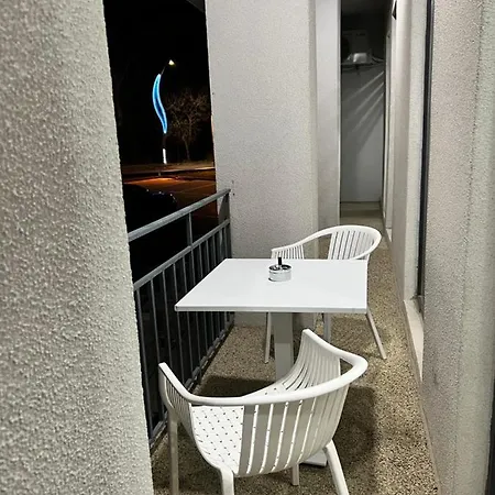 Oxygen Acces Gratuit Piscina Opal Apartment