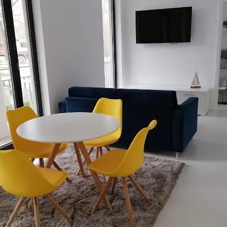 Apartment Oxygen Acces Gratuit Piscina Opal